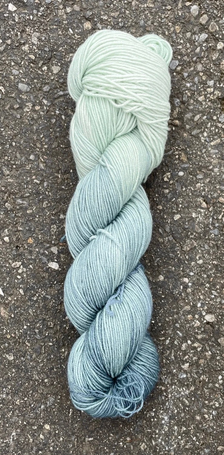 Round Mountain Alder Fingering