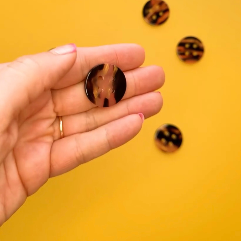 Tortoise Shell 1" Button